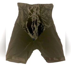 Maidenform shapewear XL black